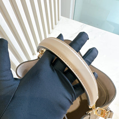 LV Neo Noe MM in Tourterelle / Creme