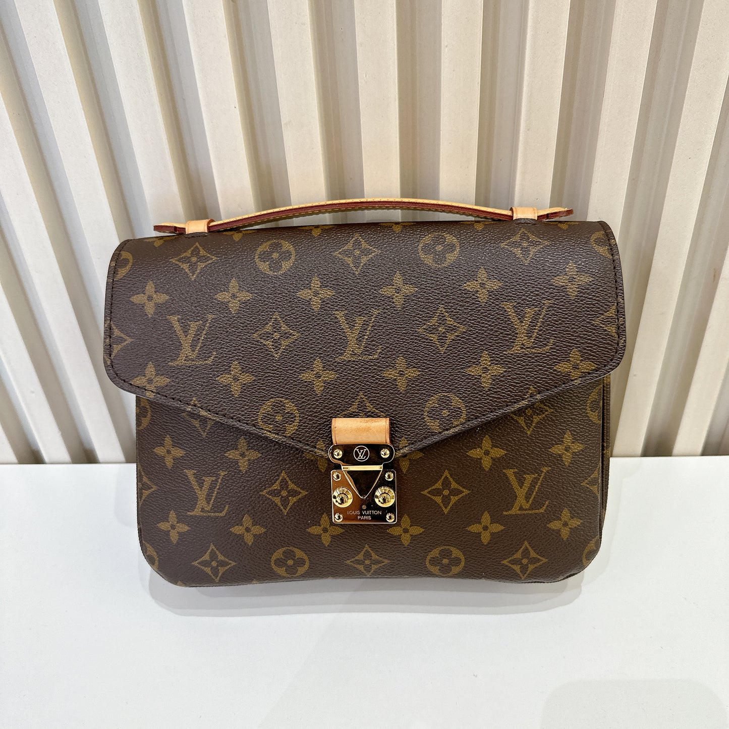 LV Monogram Pochette Metis
