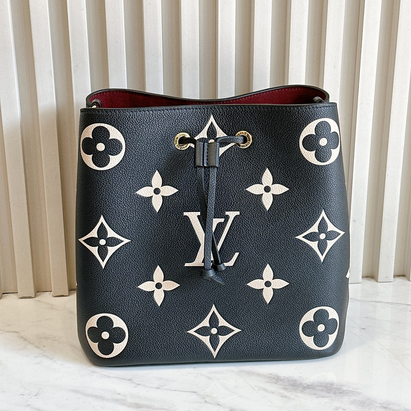 LV Neo Noe Black and Creme