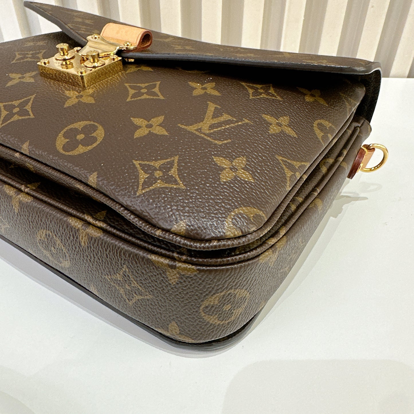 LV Monogram Pochette Metis
