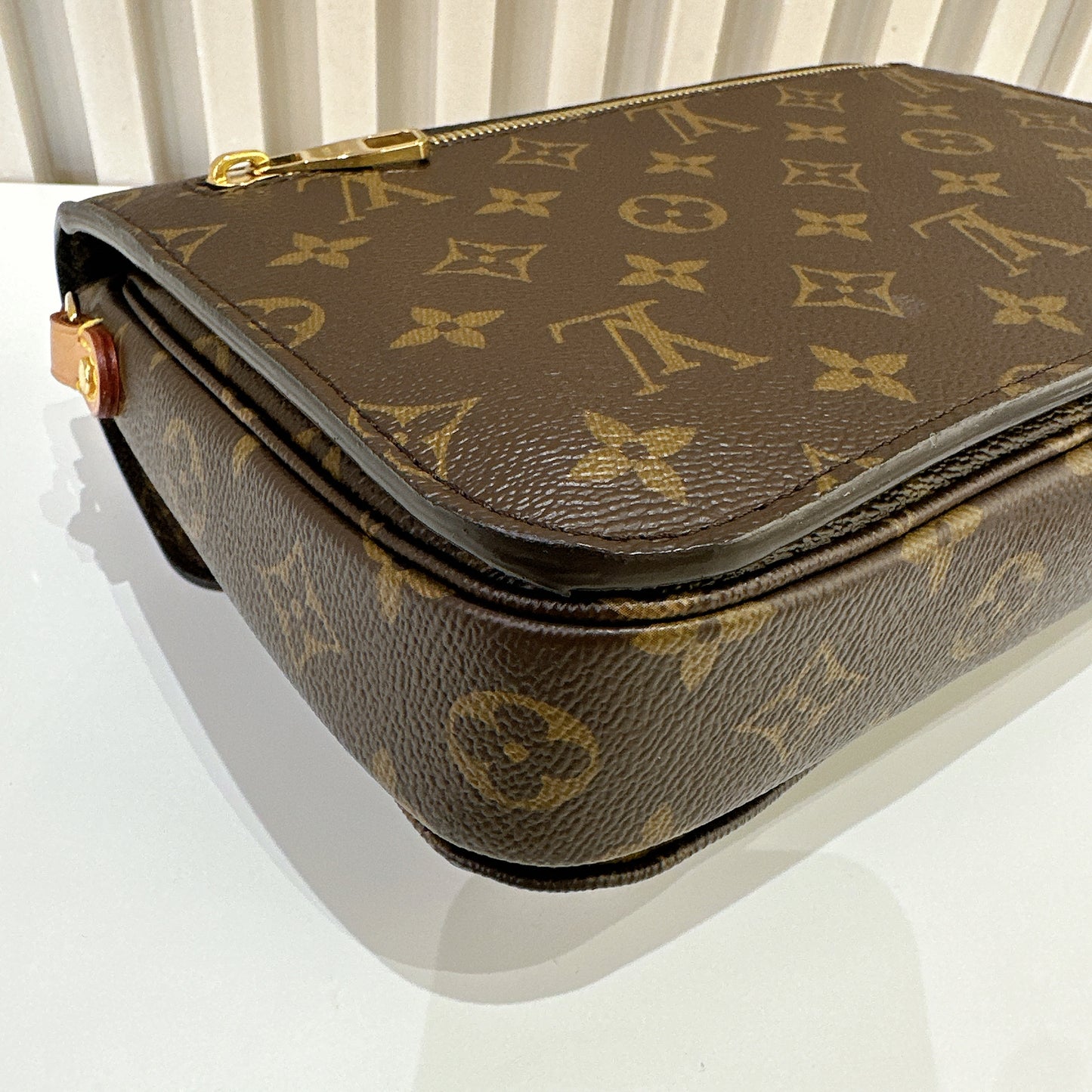 LV Monogram Pochette Metis