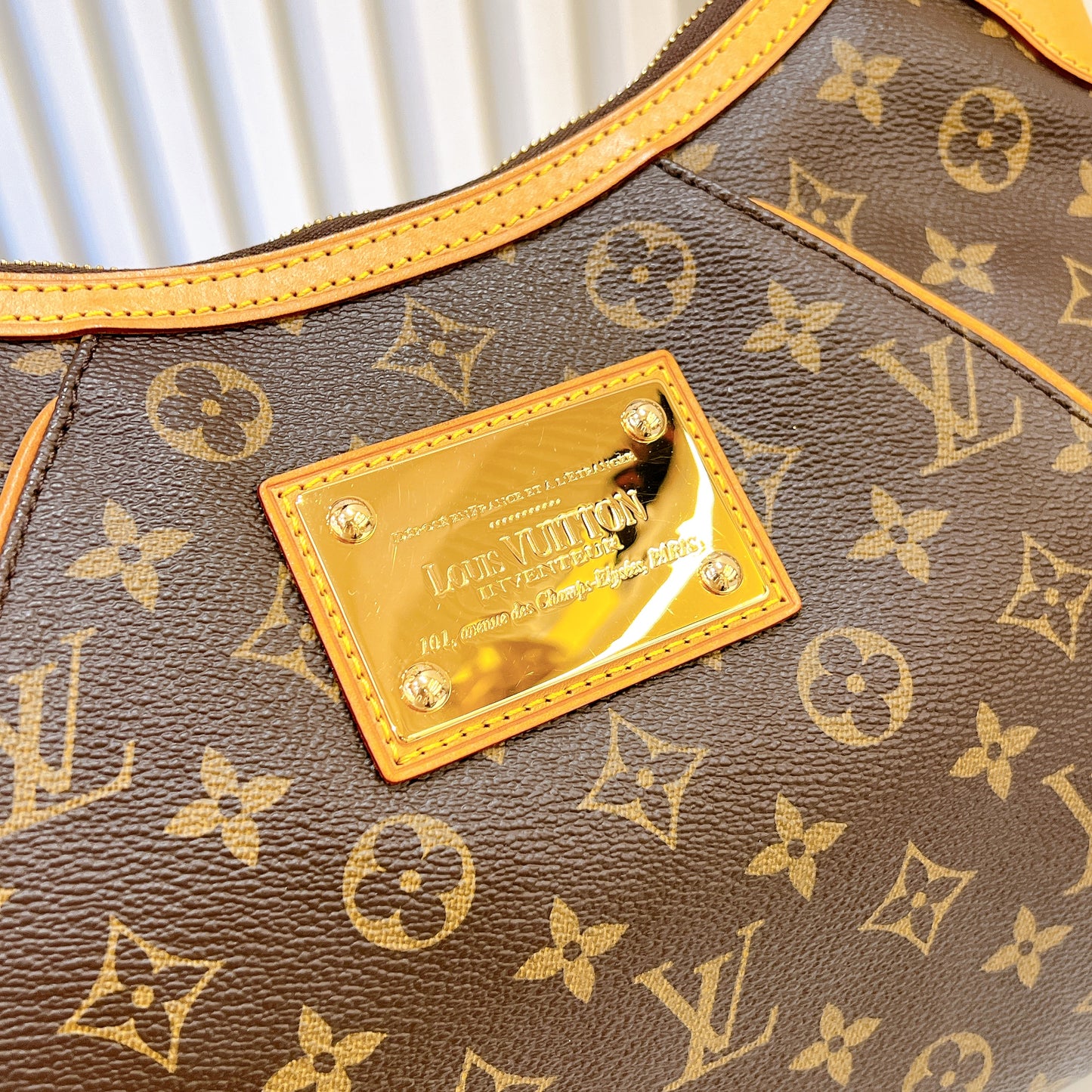 LV Monogram Thames GM