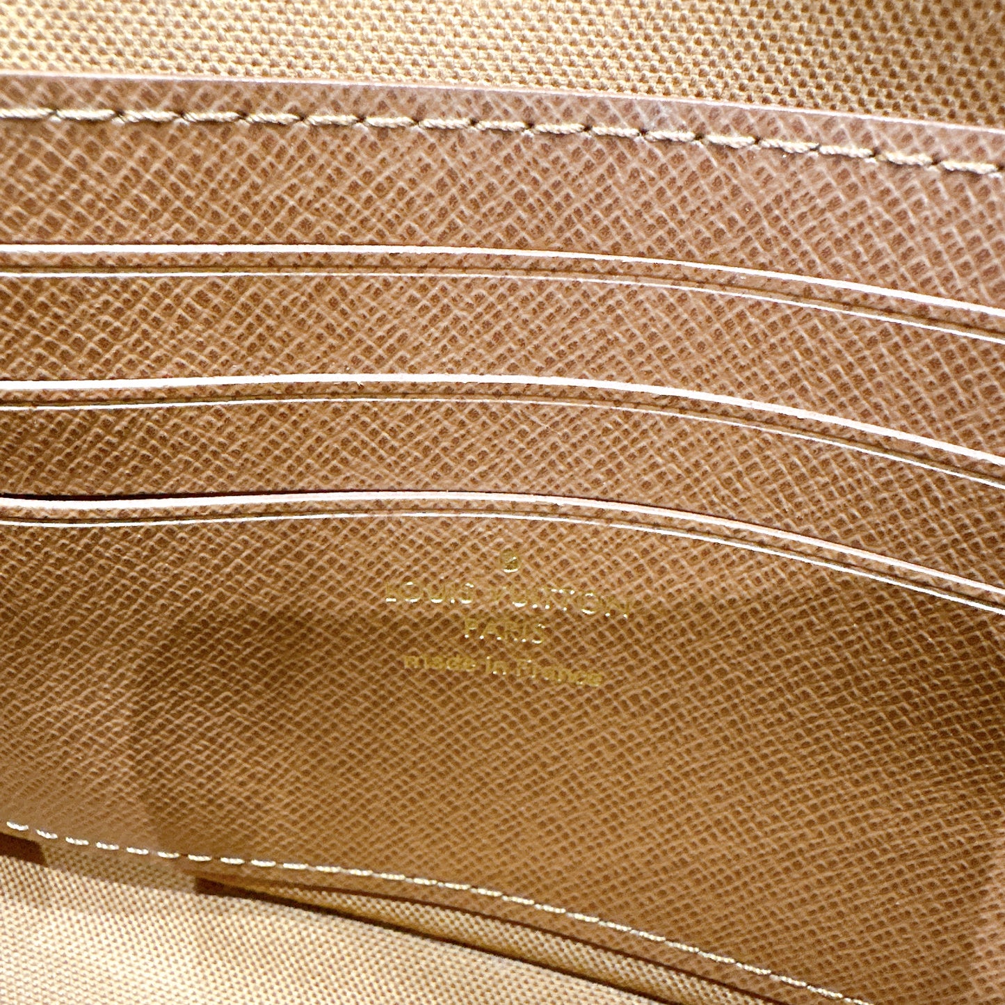 LV Monogram Ivy