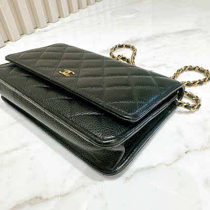 Chanel Classic Caviar WOC in Black GHW