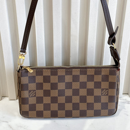 LV Pochette Accessoires in Damier Ebene