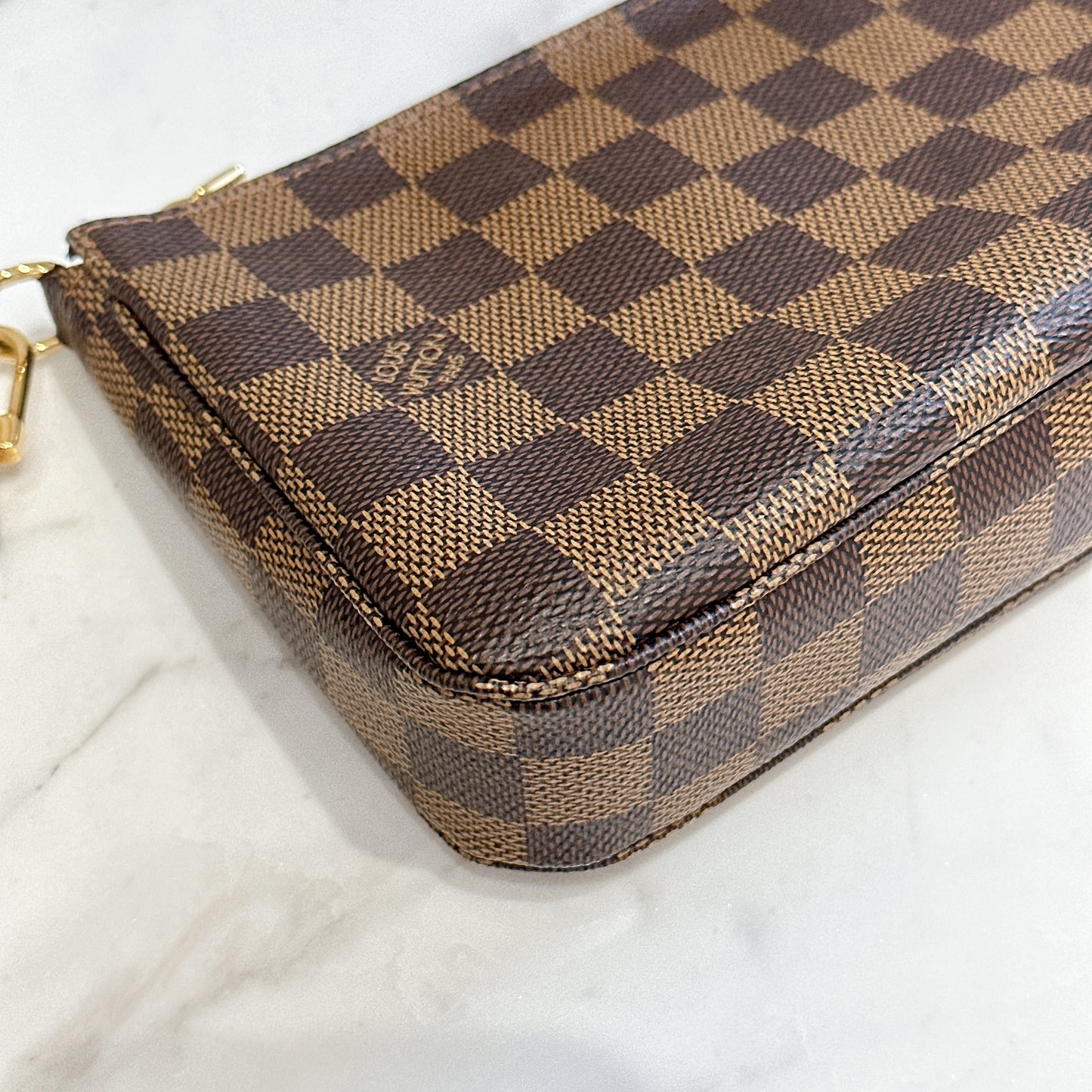 LV Pochette Accessoires in Damier Ebene