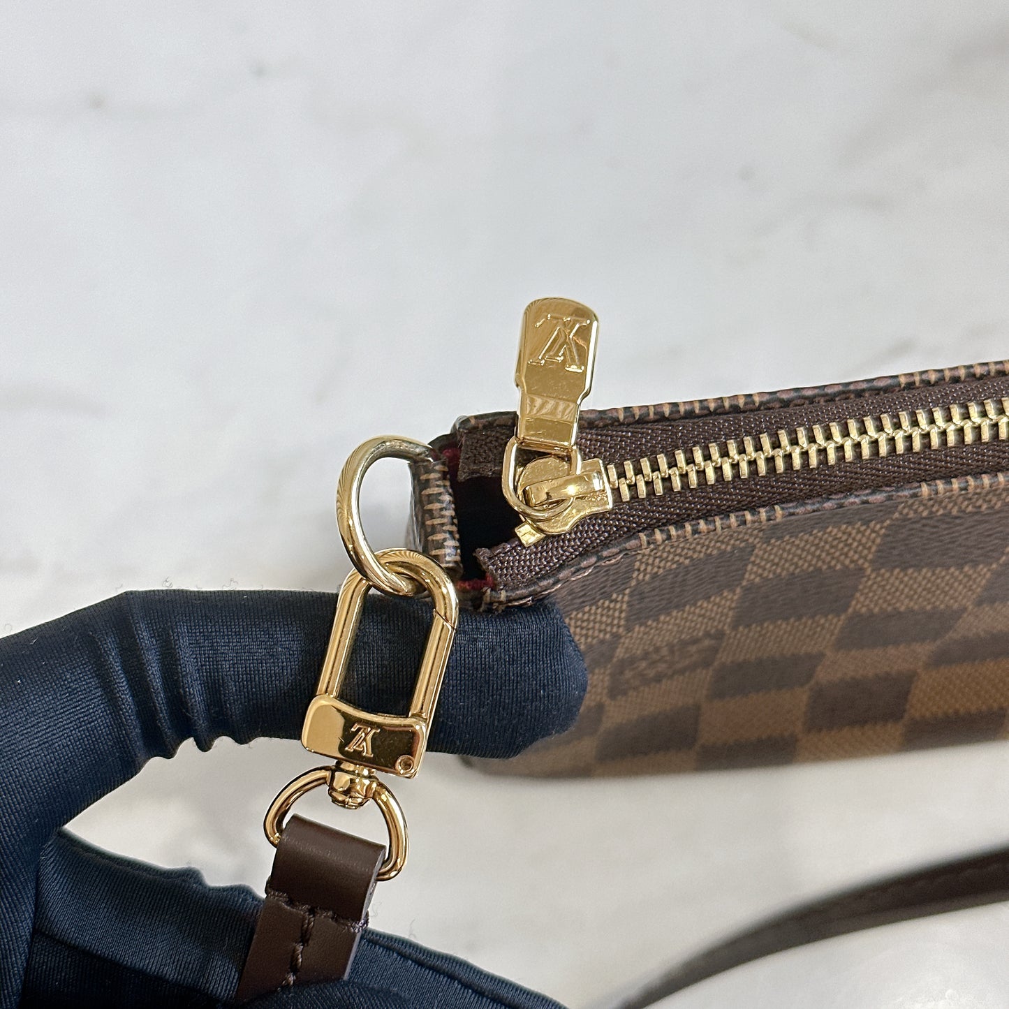 LV Pochette Accessoires in Damier Ebene