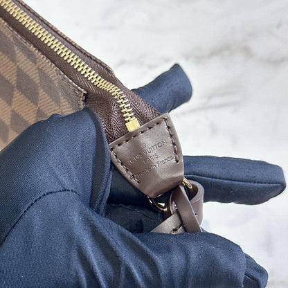 LV Pochette Accessoires in Damier Ebene
