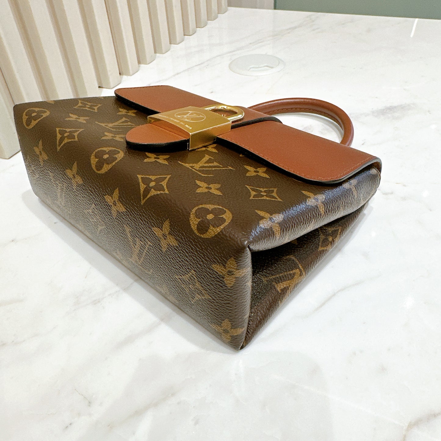 LV Locky BB in Caramel
