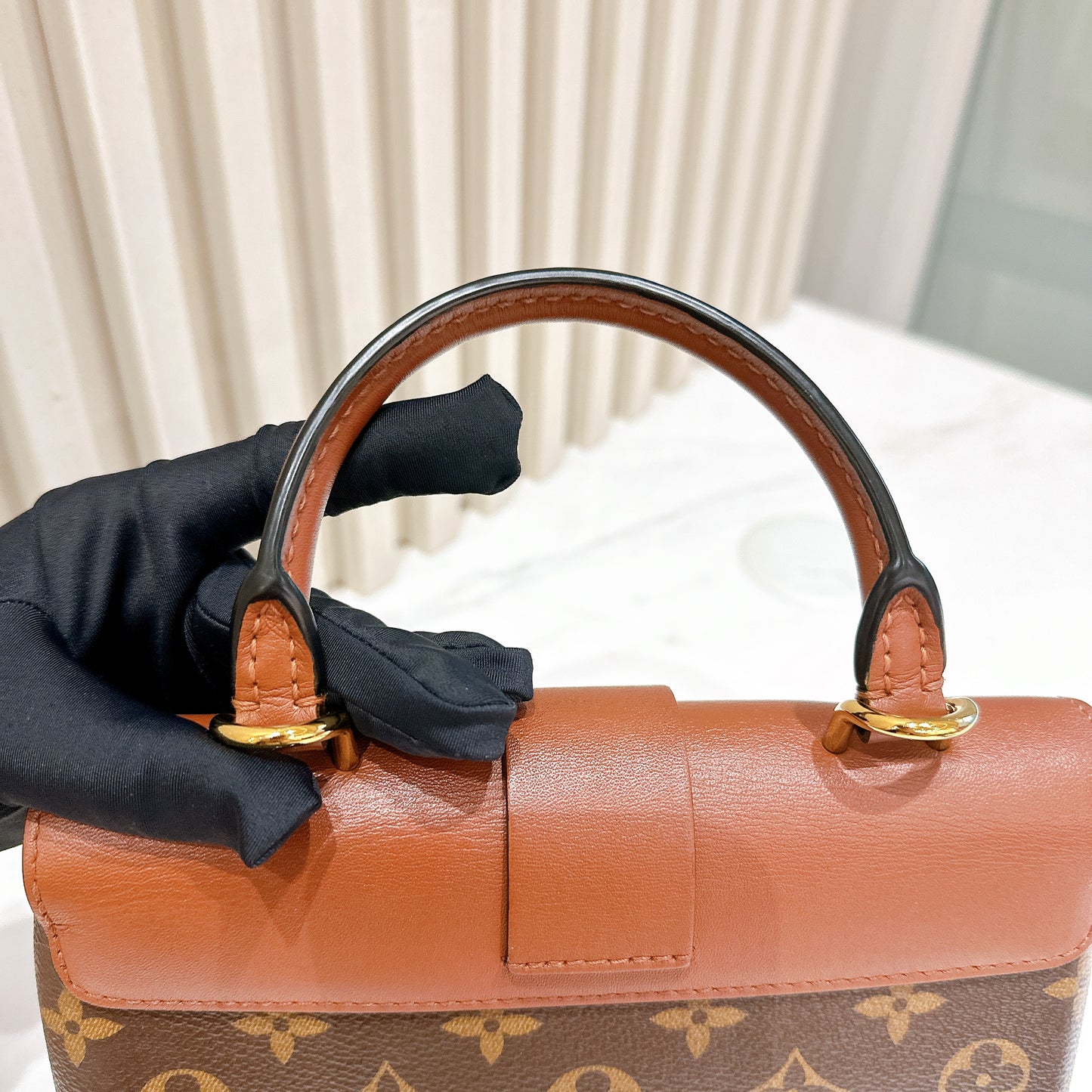 LV Locky BB in Caramel