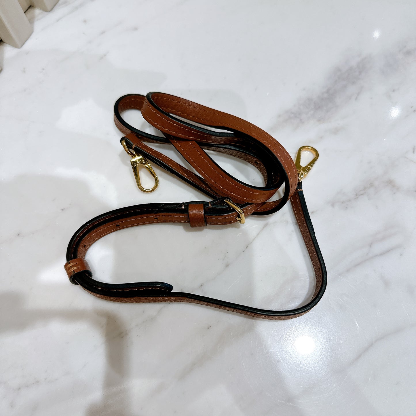 LV Locky BB in Caramel