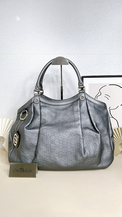 Gucci Sukey Shoulder Bag in Silver