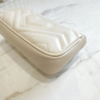Gucci Marmont Supermini in White