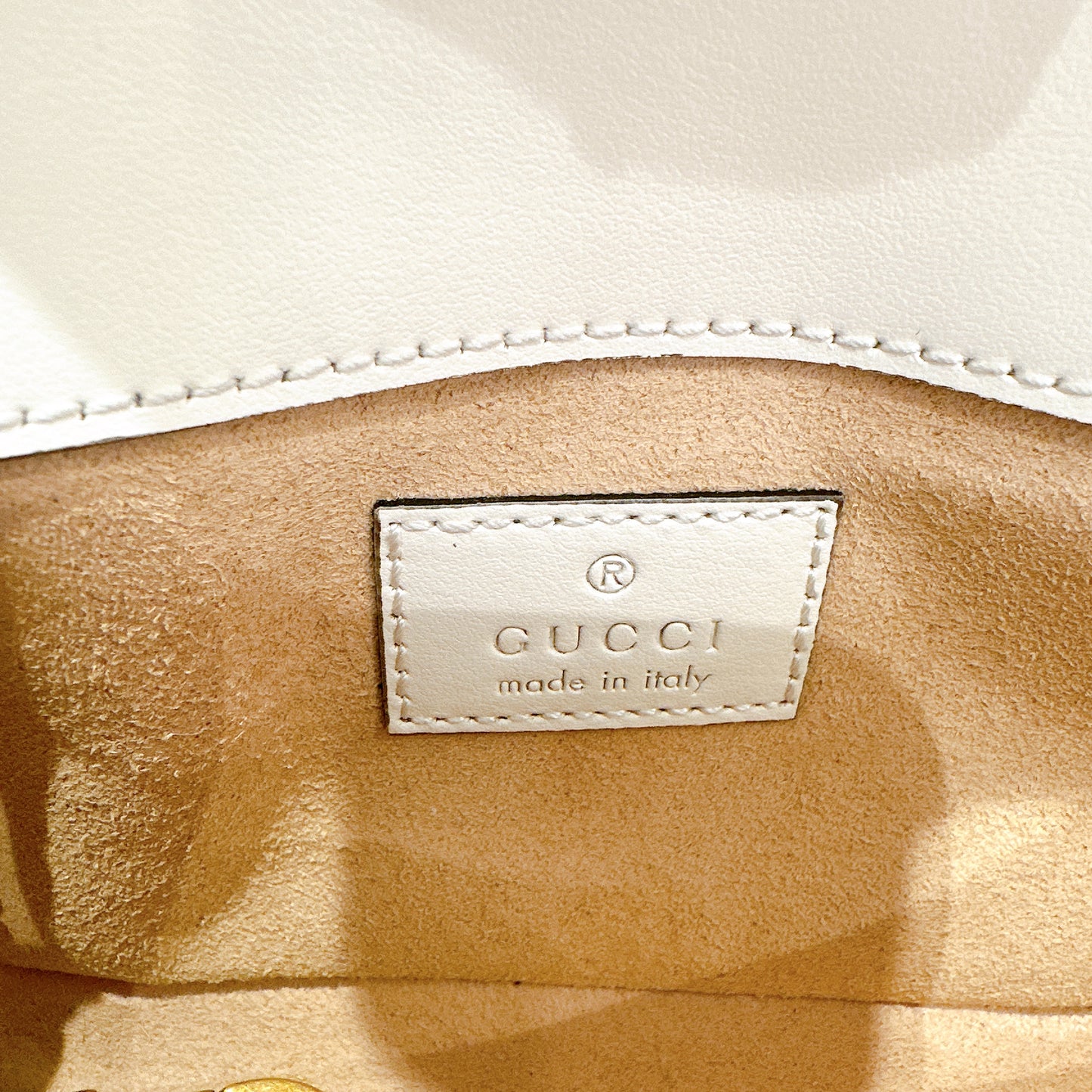 Gucci Marmont Supermini in White