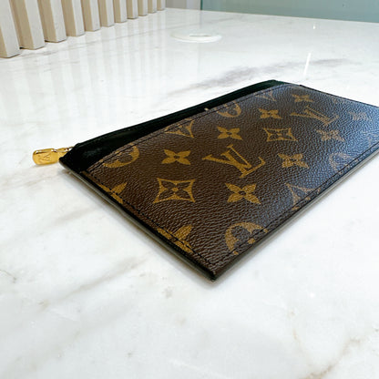 LV Daily Slim Pouch