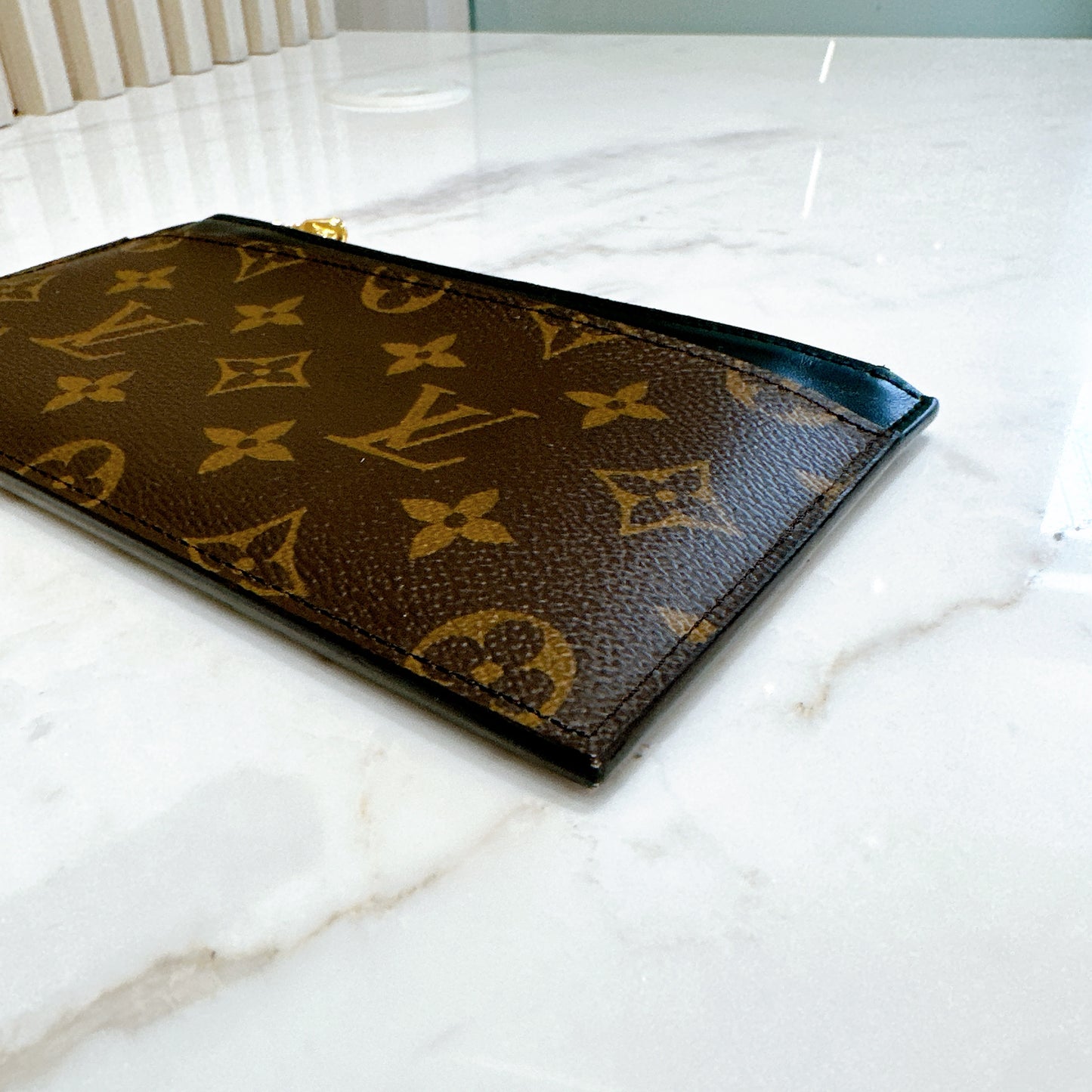 LV Daily Slim Pouch