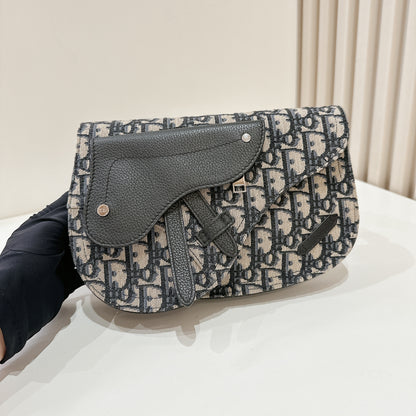 Dior Saddle Pouch in Blue Dior Oblique