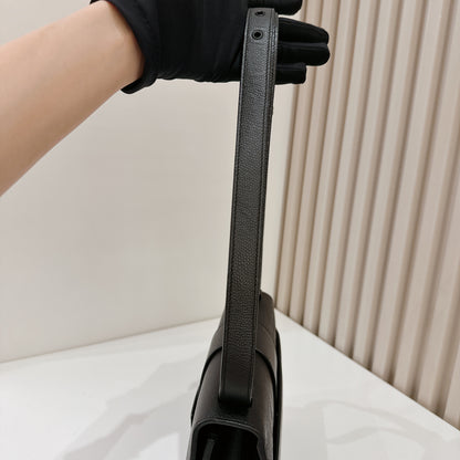 Dior So Black Grained Calfskin Montaigne 30