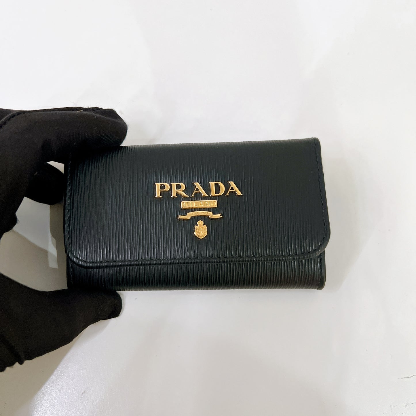 Prada Leather Key Case In Black