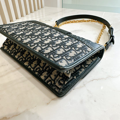 Dior Montaigne 30 Chain Bag