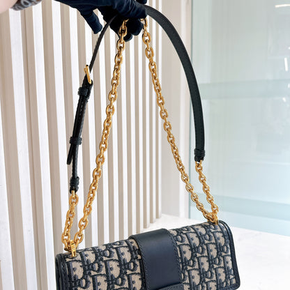 Dior Montaigne 30 Chain Bag