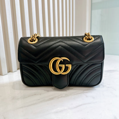 Gucci Marmont Mini in Black