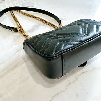 Gucci Marmont Mini in Black