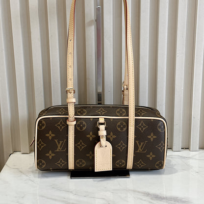 LV Monogram Hang On
