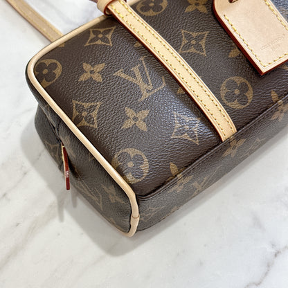 LV Monogram Hang On