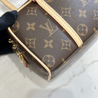 LV Monogram Hang On