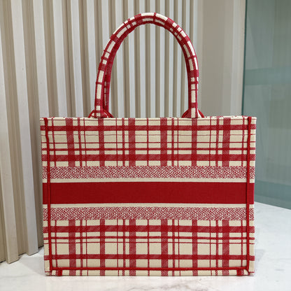 Dior Medium Check 'n' Dior Book Tote