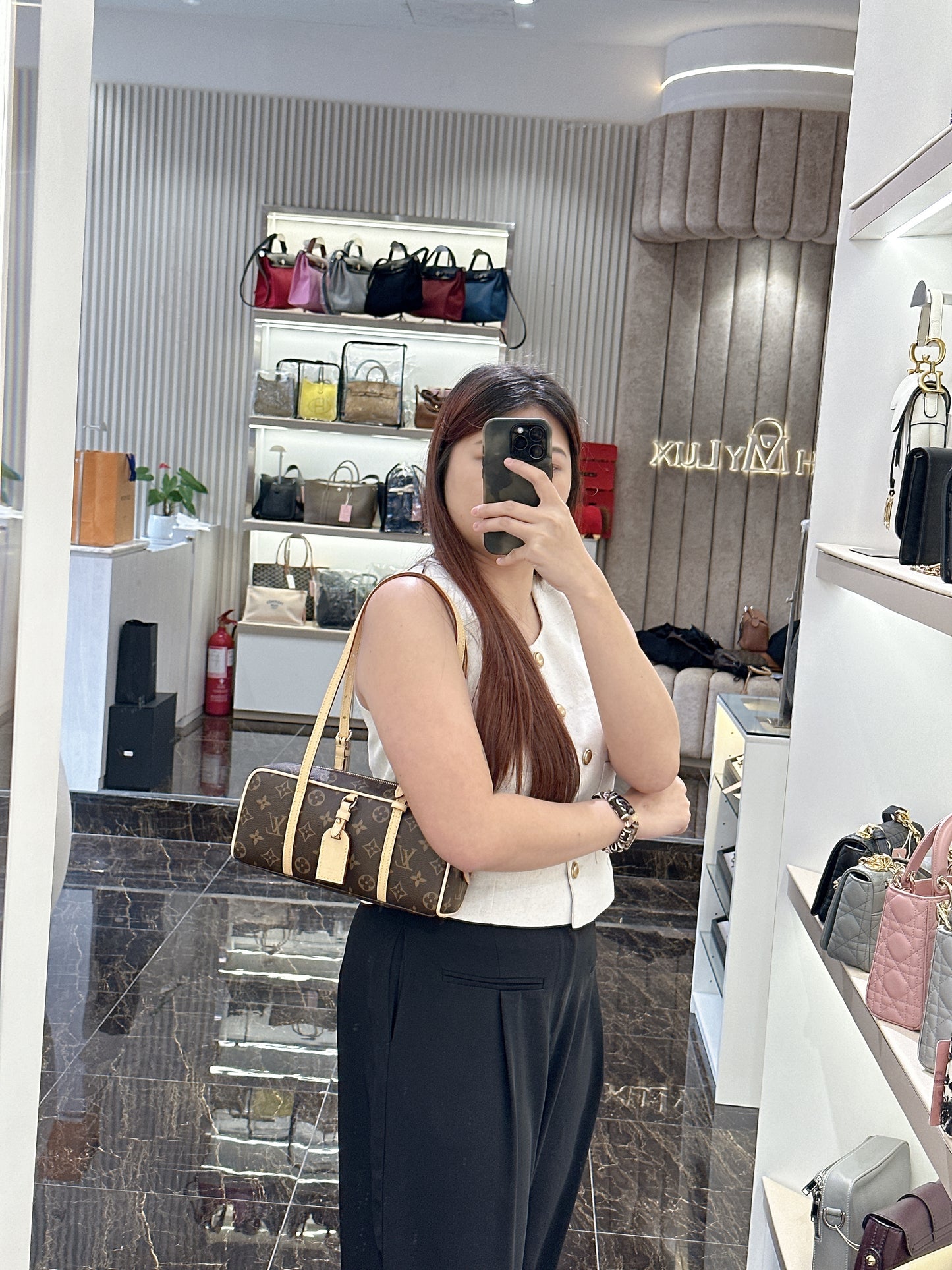 LV Monogram Hang On