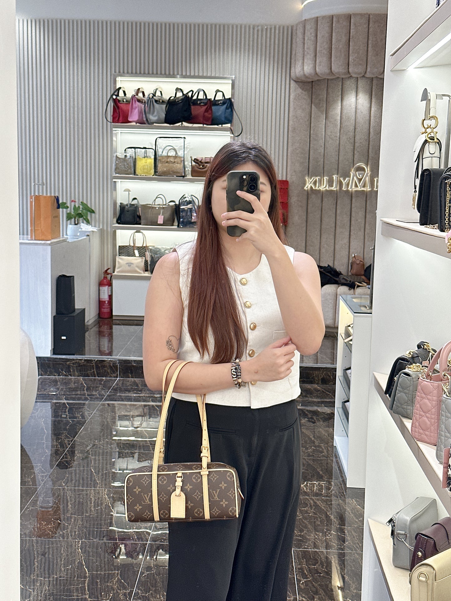 LV Monogram Hang On