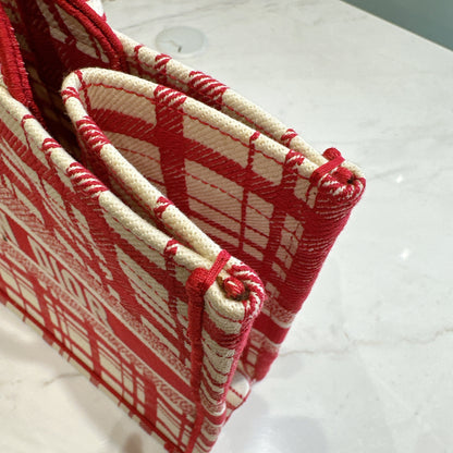 Dior Medium Check 'n' Dior Book Tote