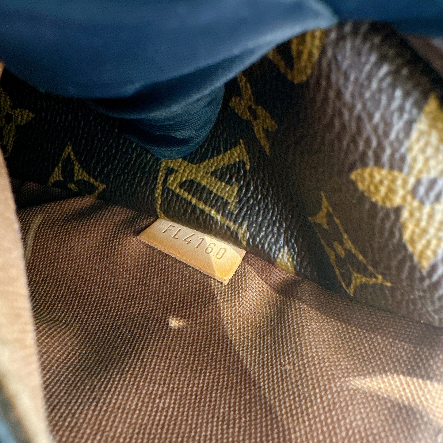 LV Monogram Totally PM