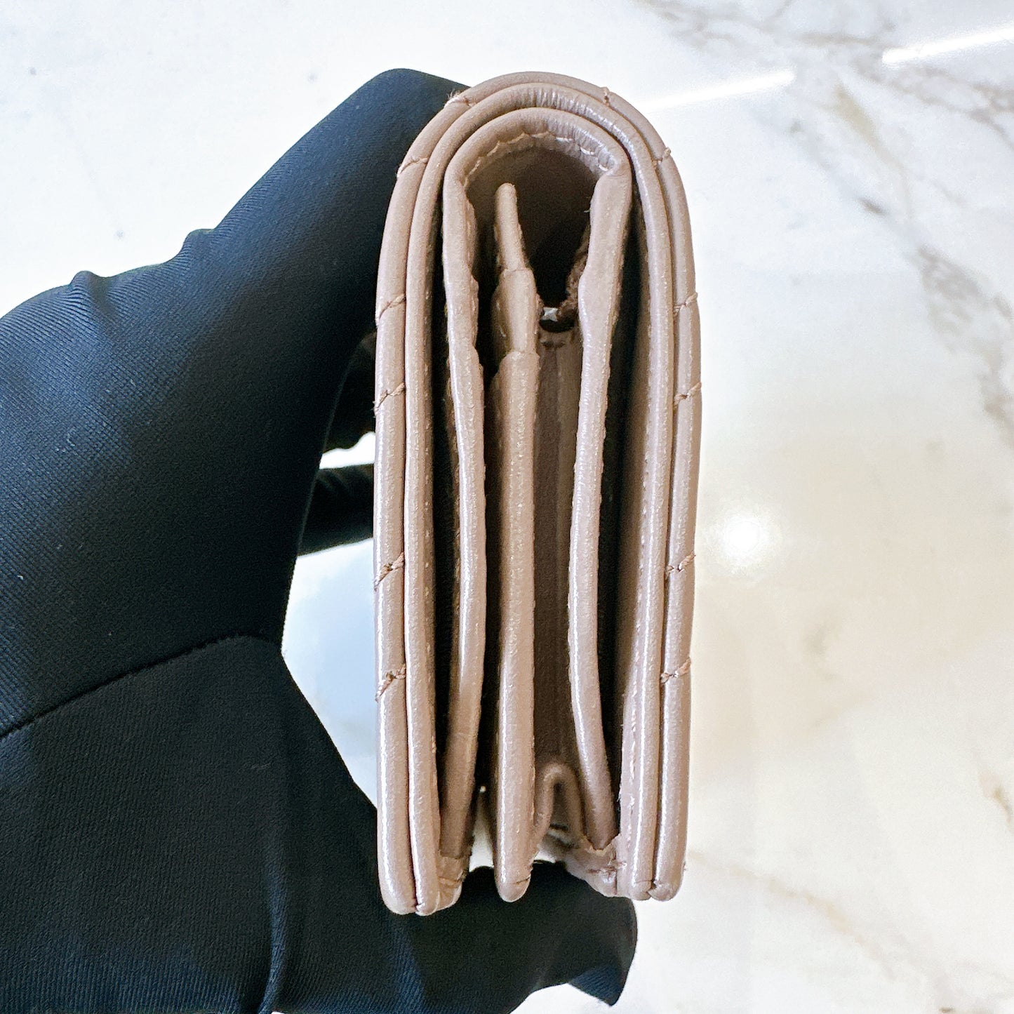 Gucci Marmont Bi-Fold Wallet in Dusty Pink