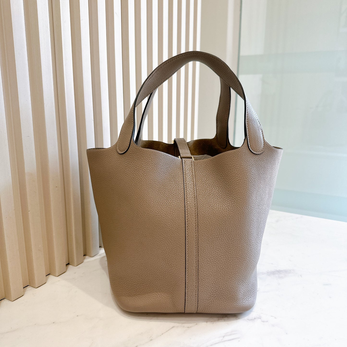 Hermes Picotin 22 Gris Asphalte in Taurillon Clemence Leather