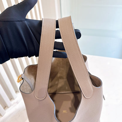 Hermes Picotin 22 Gris Asphalte in Taurillon Clemence Leather