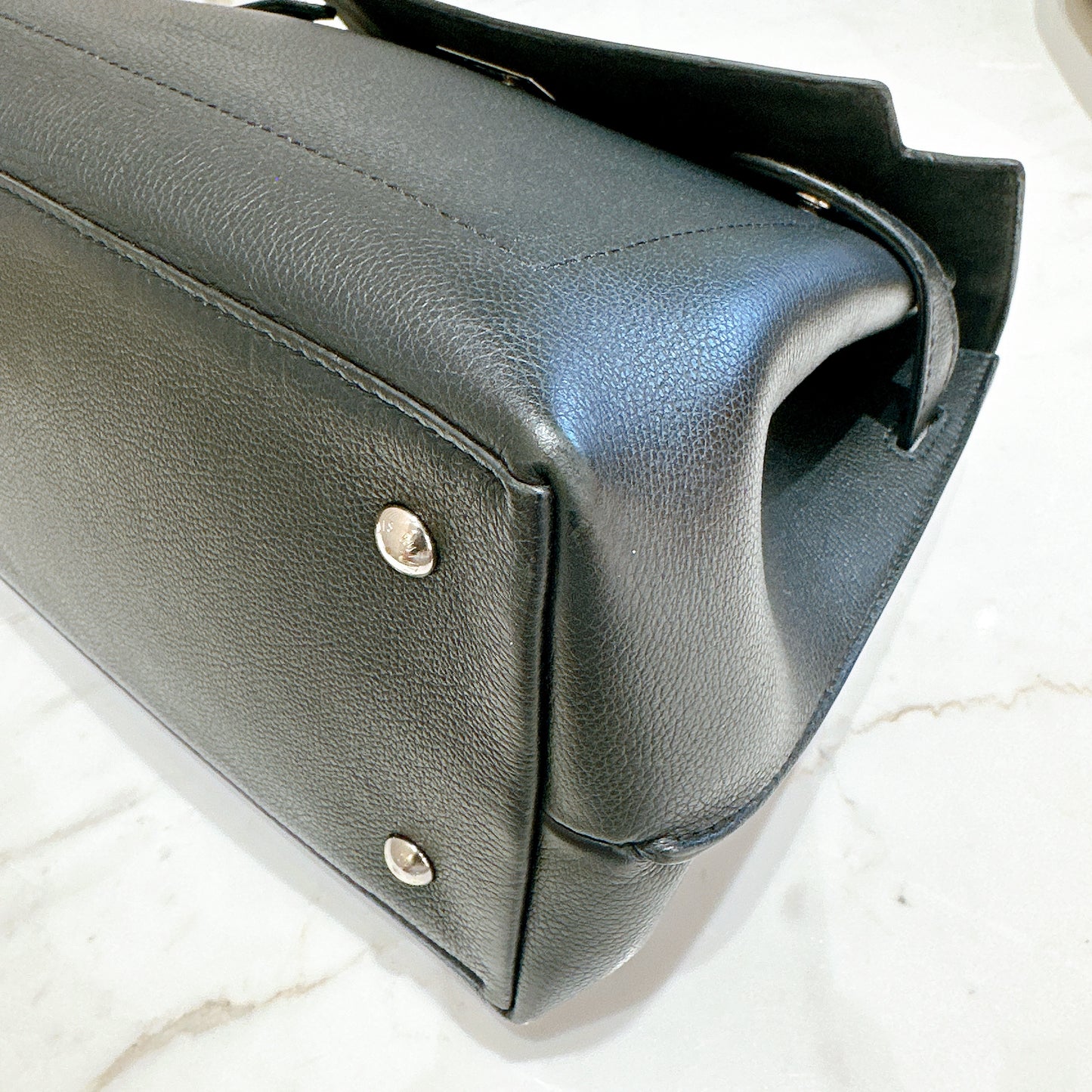 LV Lockme Ever PM in Black
