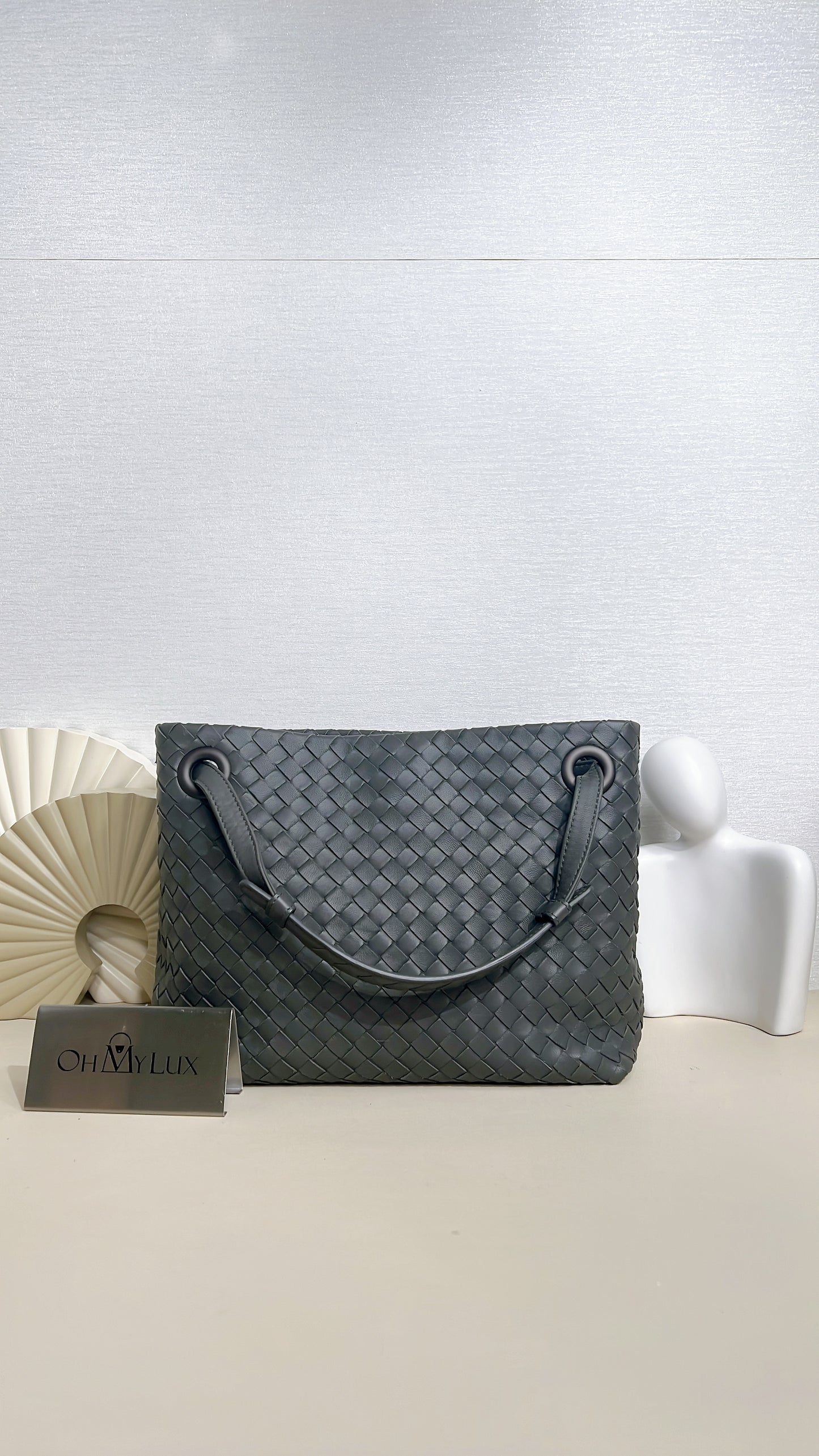 Bottega Garda Small in Grey