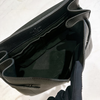 LV Lockme Ever PM in Black