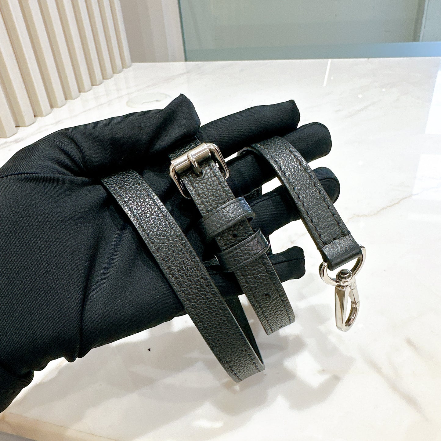 LV Lockme Ever PM in Black