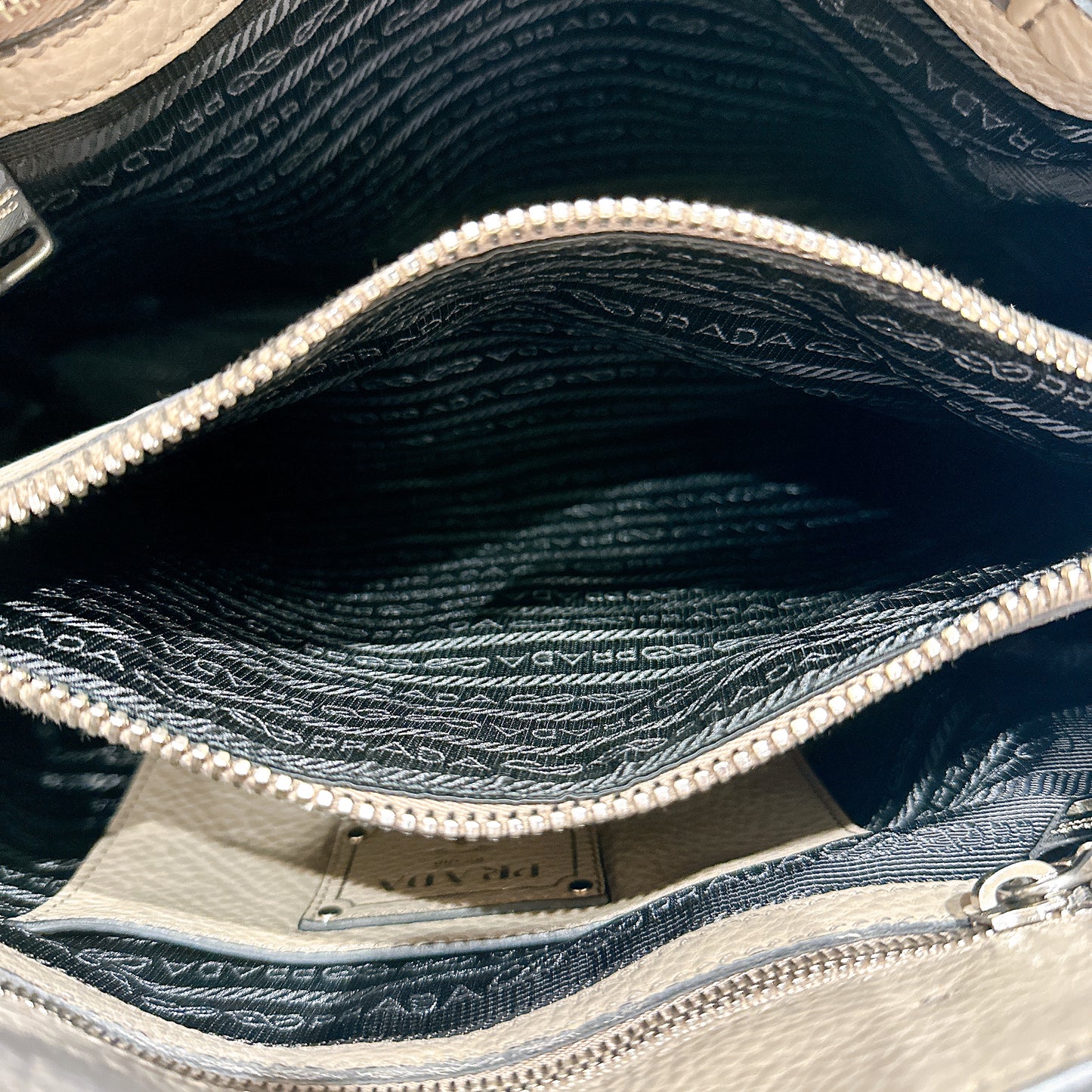 Prada Vitello Daino Leather Shopping Tote in Grey