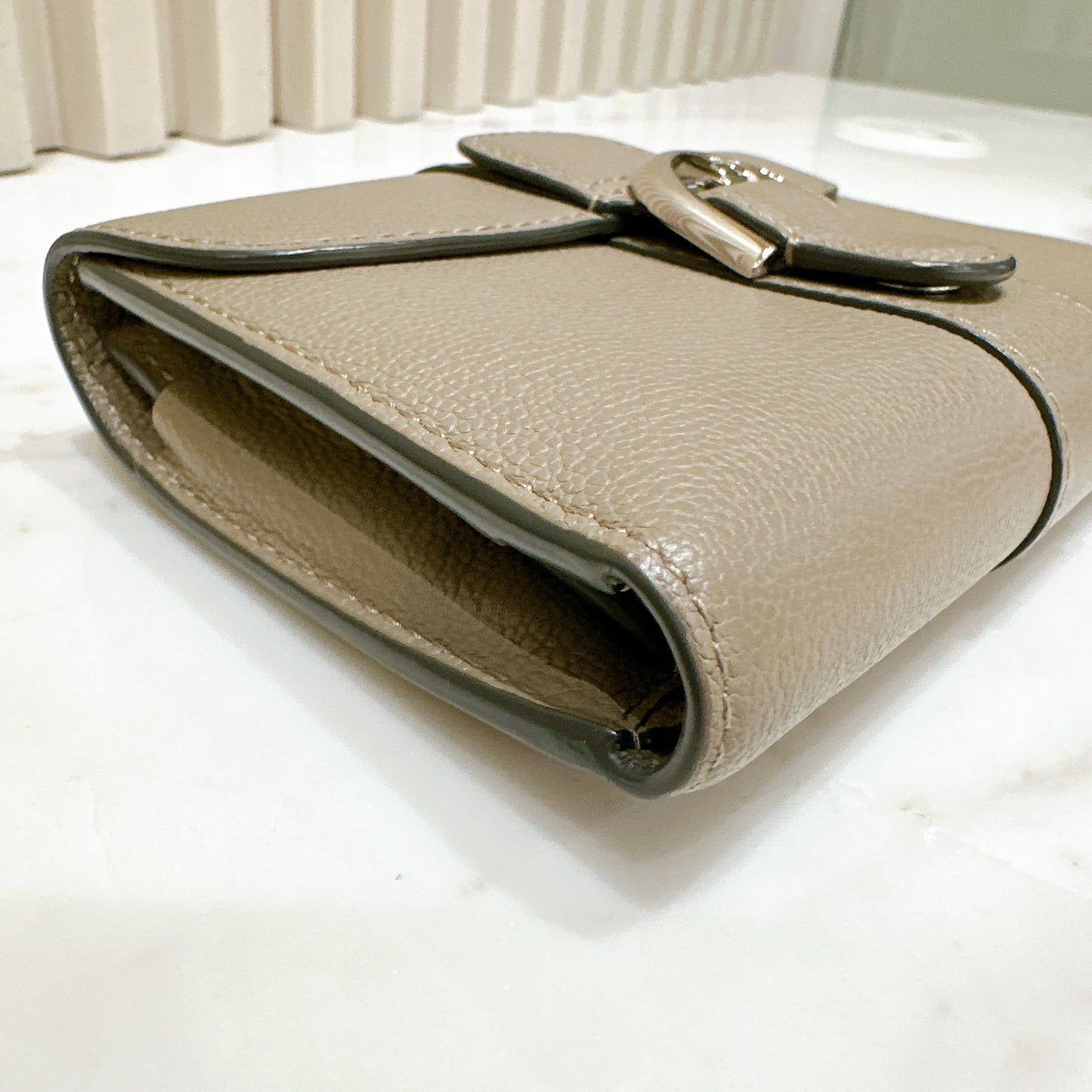 Delvaux Brillant Compact Wallet in Tourterelle
