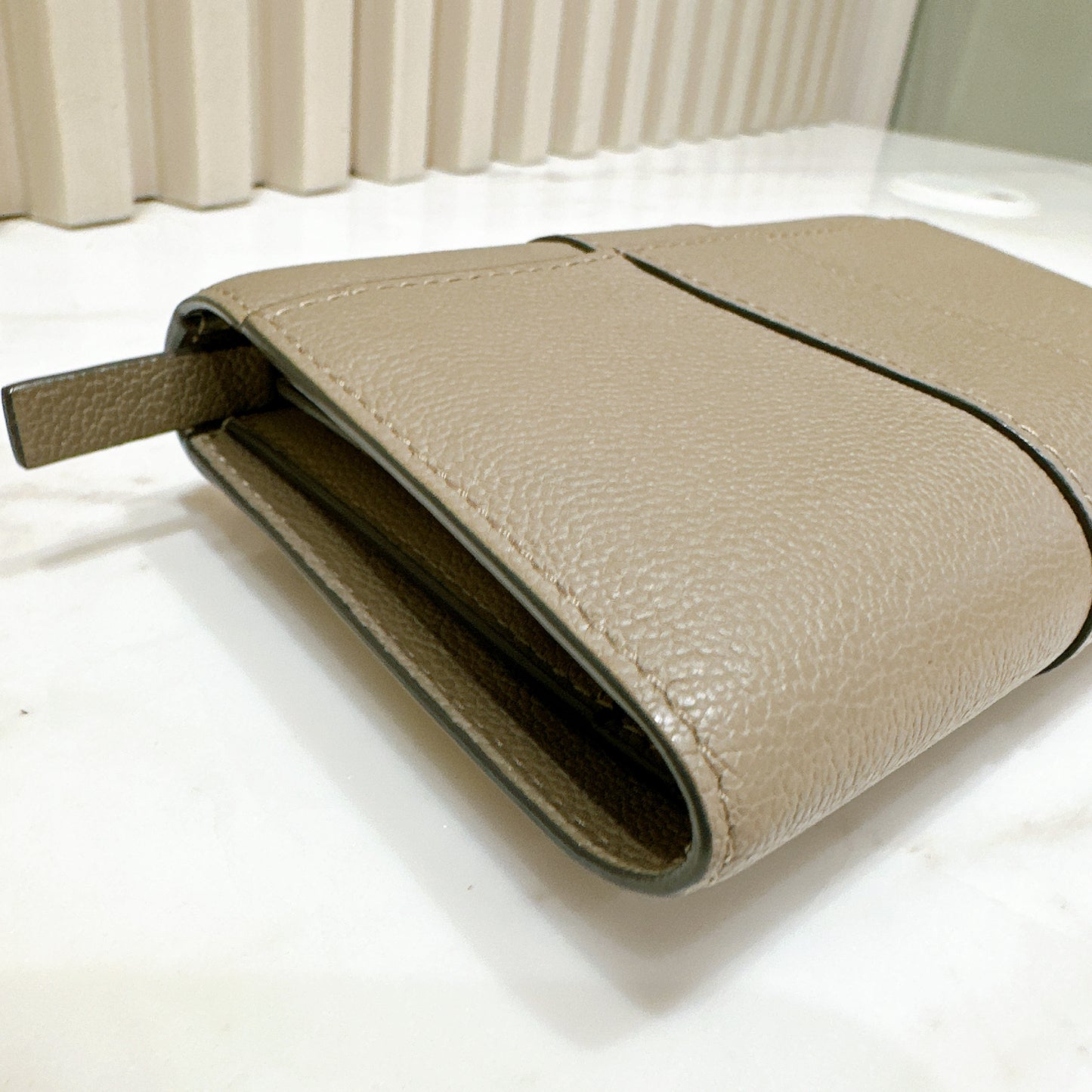 Delvaux Brillant Compact Wallet in Tourterelle