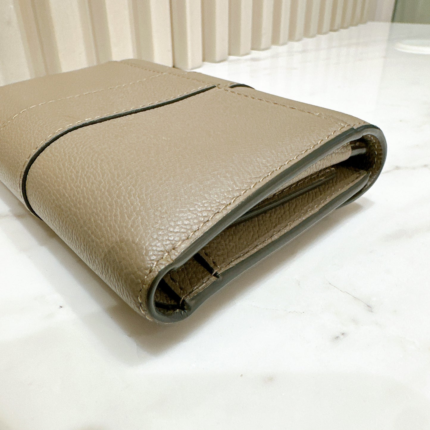 Delvaux Brillant Compact Wallet in Tourterelle