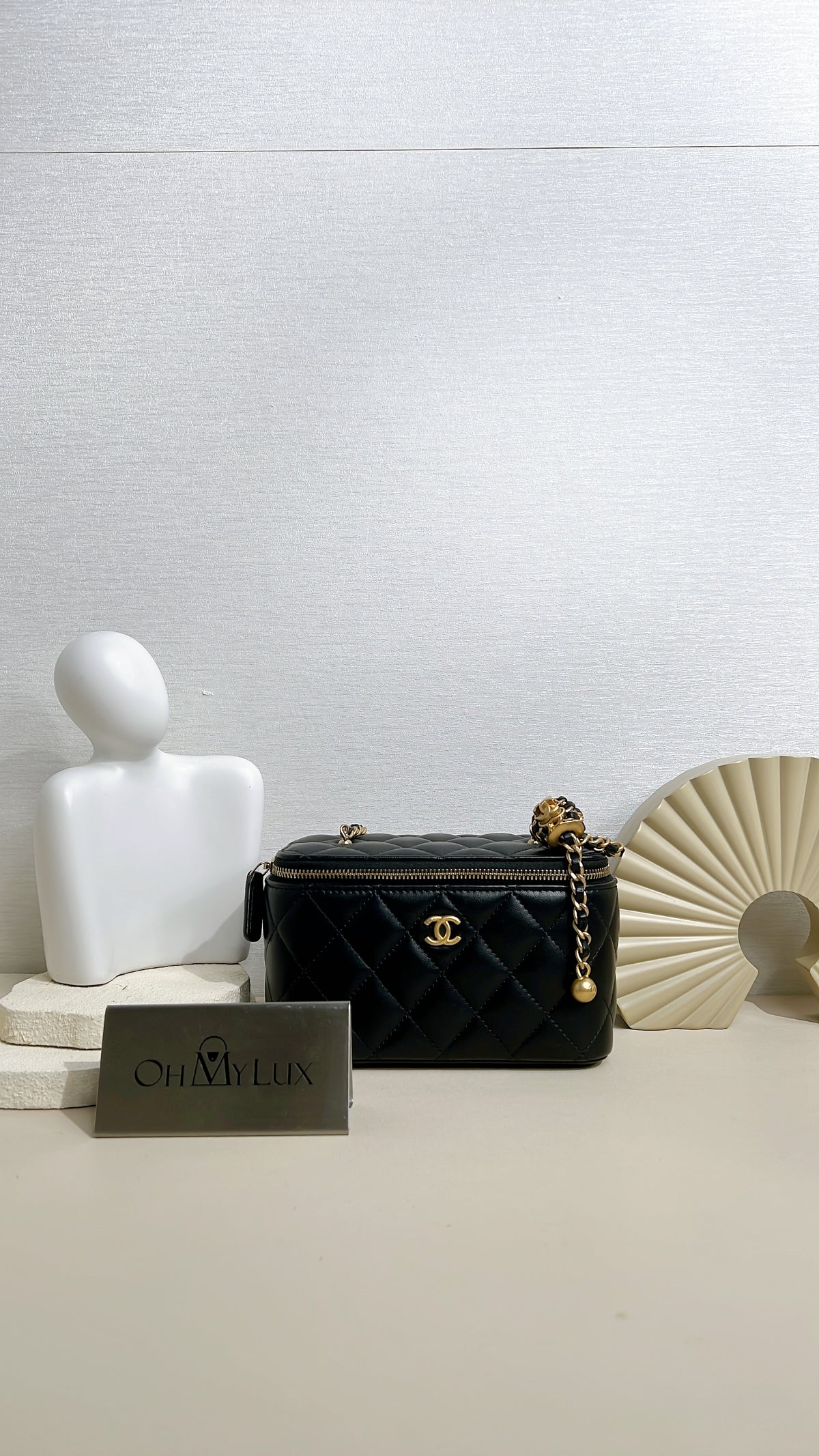 Chanel Vanity Case GHW with Pearl Crush