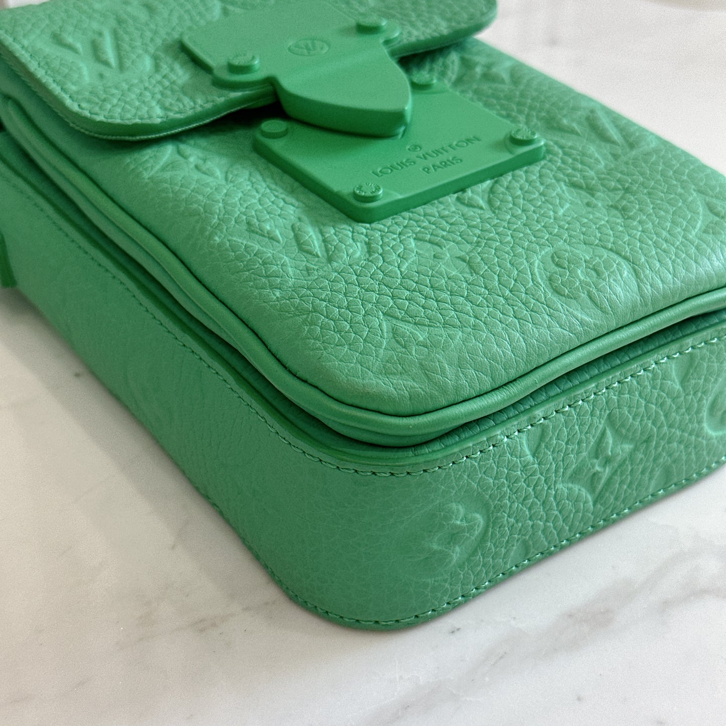 LV S-Lock Vertical Wearable Wallet in Green