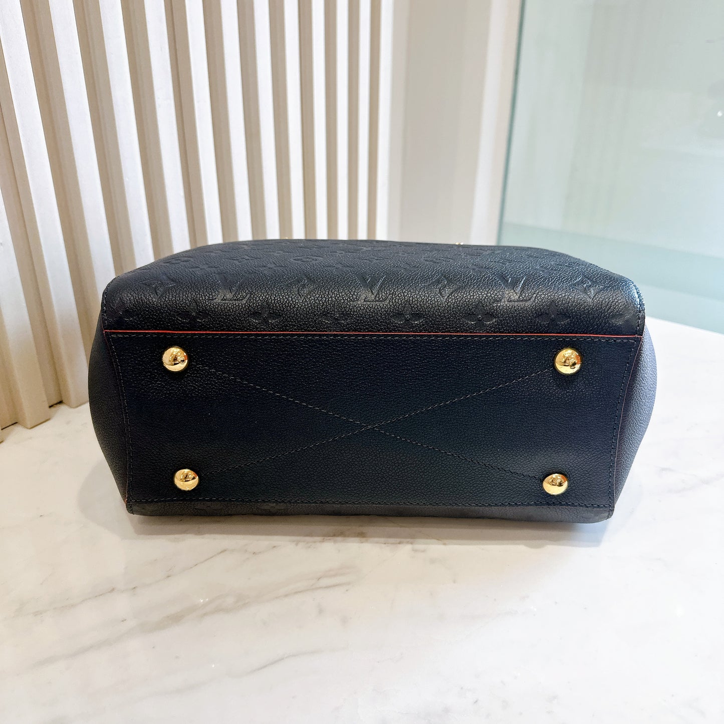 LV Montaigne MM in Marine Rouge