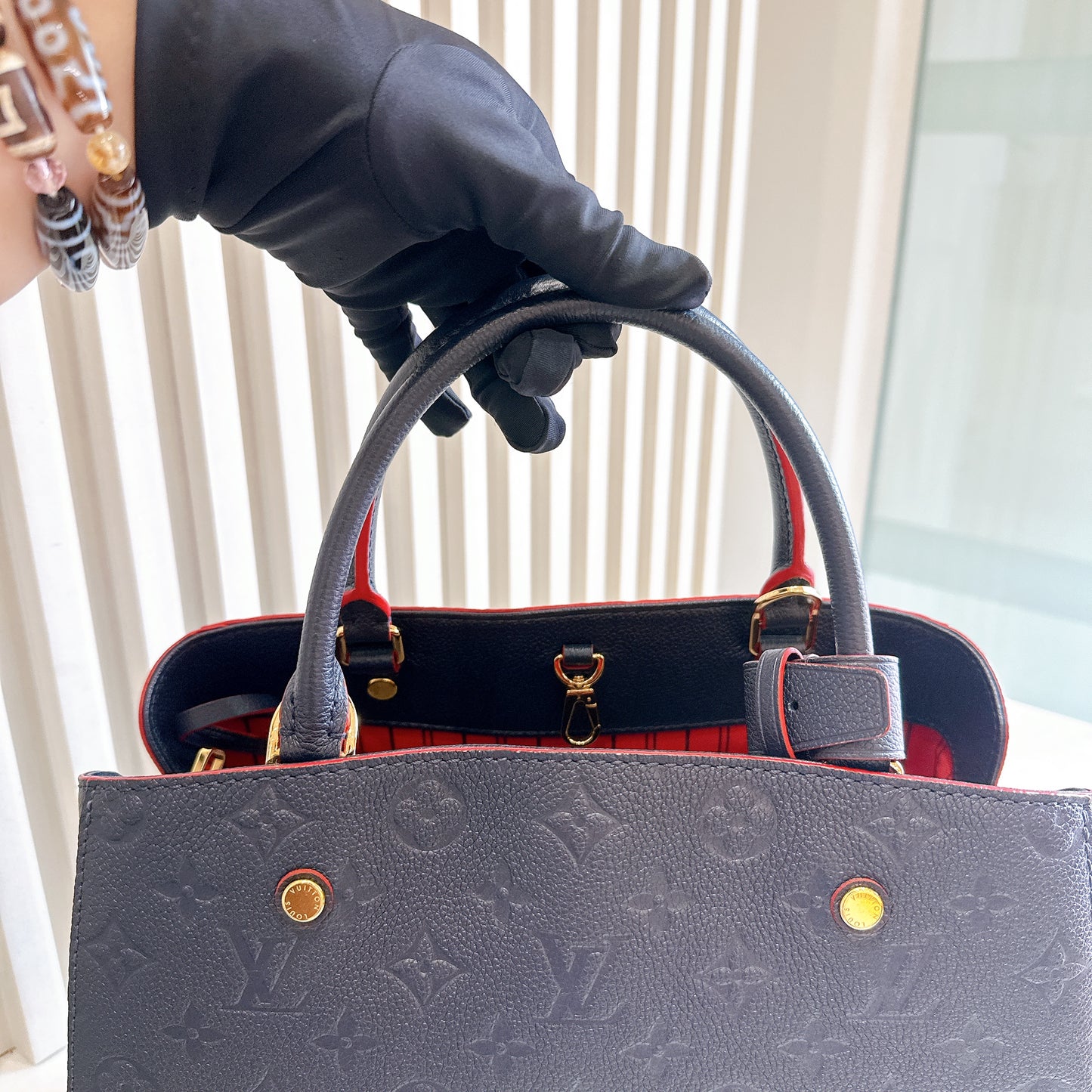 LV Montaigne MM in Marine Rouge